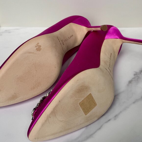 Manolo Blahnik Hangisi 90mm Crystal Satin Fuchsia Pumps Size 40.5/9.5 NWT - Picture 9 of 10
